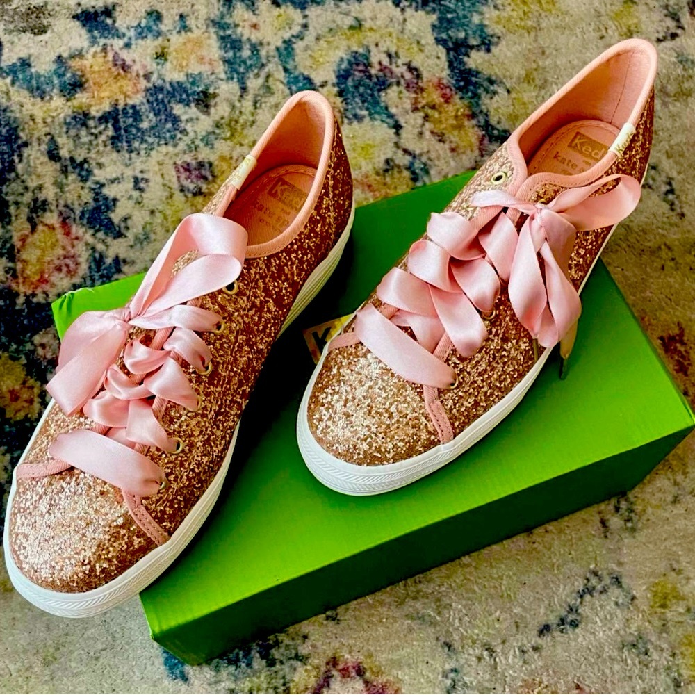 Kate ♠️ 7.5 Glitter Rose Gold Satin Lace New w/box worn 1 hr once indoors!